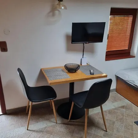 Lucia - 6 Apartment *